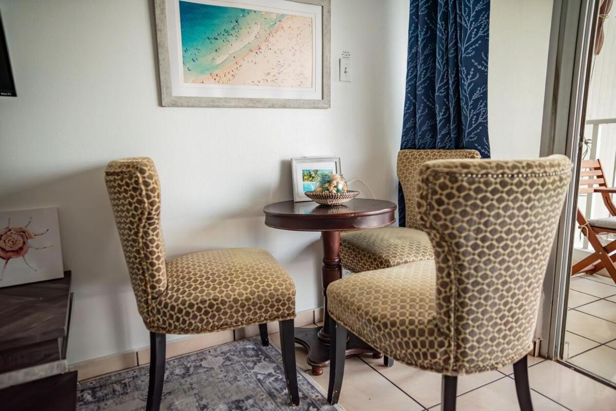 Steps From Foxwoods- Beachfront Retreat With Pools San Juan Luaran gambar